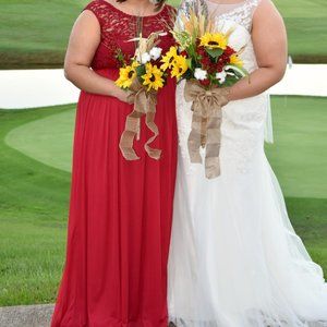 DAVIDS BRIDAL DRESS (APPLE)